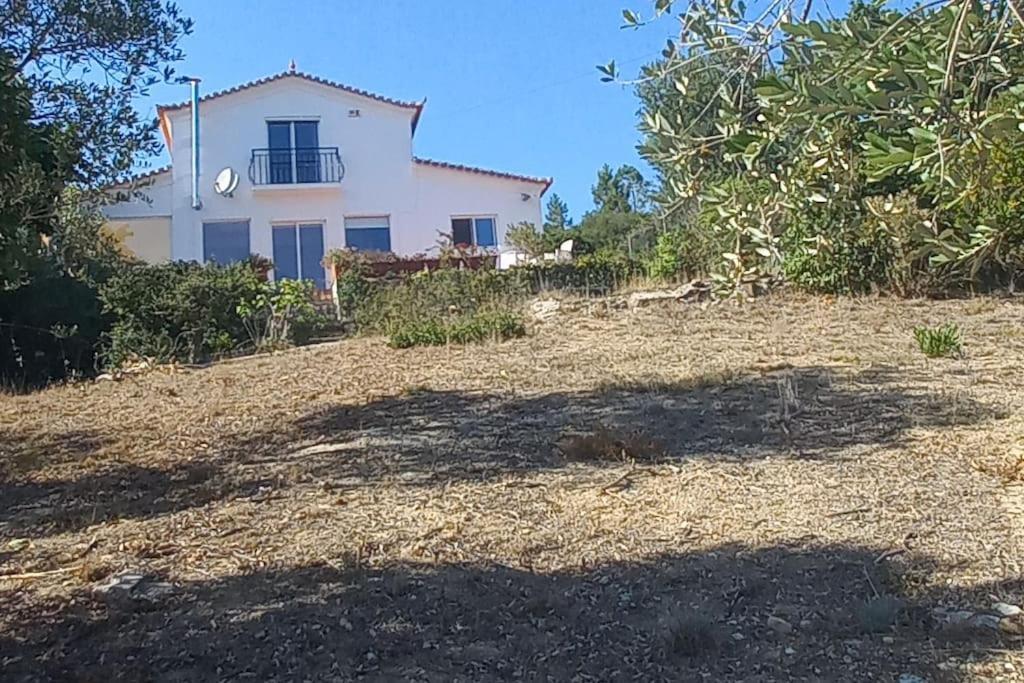 Moradia Na Serra Alcanede ภายนอก รูปภาพ